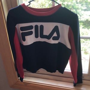 fila croptop crewneck